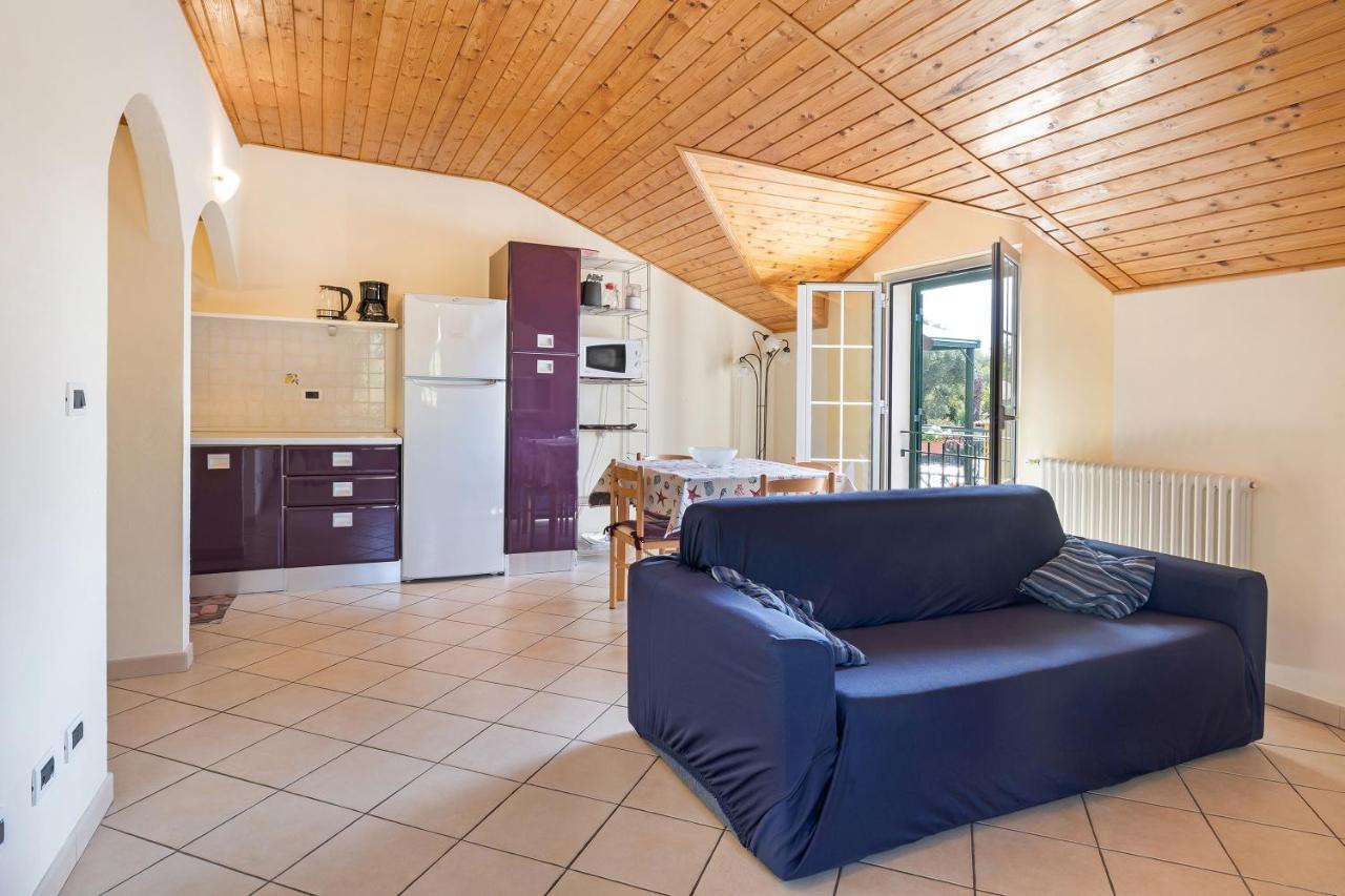 Apartament La Casa Di Lady Ceriale Zewnętrze zdjęcie